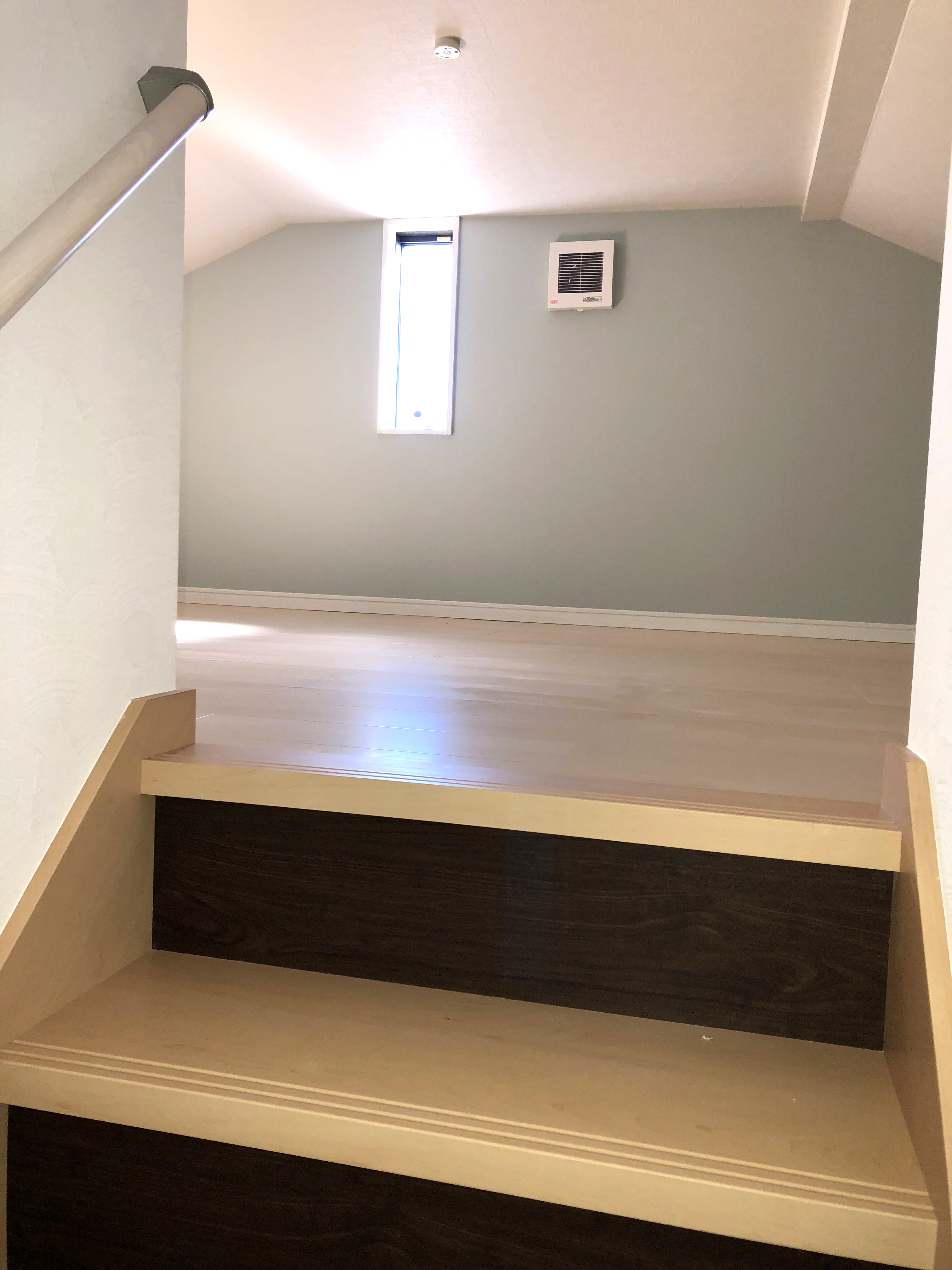 Click to enlarge Highslide JS